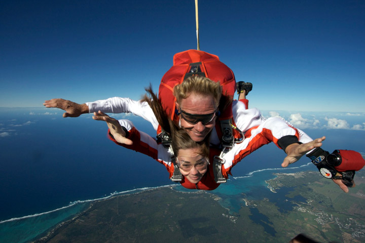  flight and the most visually awesome Tandem Skydive you can imagine.